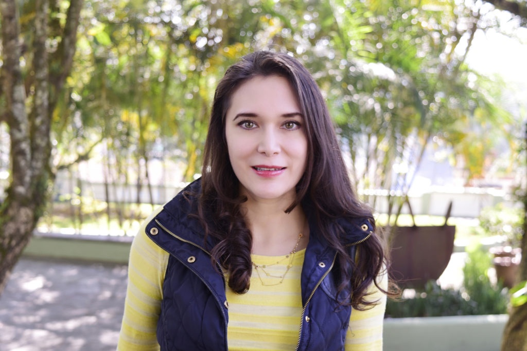 Claudia Flores-Saviaga